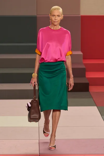 Look 21